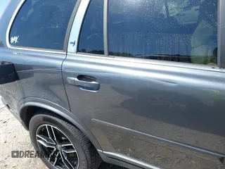 2008 Volvo XC90 V8 with VIN YV4CZ852181464333, listed as a IAAI auction lot 41983609 with 193,377 mi miles. Bid and sale history available at carsss.com. Image 20.