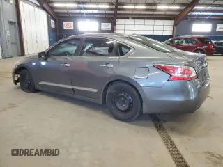 2015 Nissan Altima S with VIN 1N4AL3AP4FN881070, listed as a Copart auction lot 45362605 with 230,001 mi miles and Clean Title. Bid and sale history available at carsss.com. Image 2.