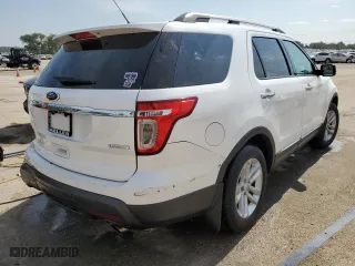 2014 Ford Explorer XLT with VIN 1FM5K7D95EGA21454, listed as a Copart auction lot 72159824 with 128,765 mi miles and Salvage Title. Bid and sale history available at carsss.com. Image 3.