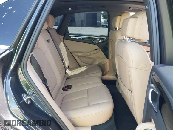 2022 Porsche Macan S z VIN WP1AG2A53NLB21728, wystawiony jako IAAI lot #42181697 z przebiegiem 30 363 mil mil oraz . Historia ofert i sprzedaży dostępna na DreamBid. Obrazek 8.