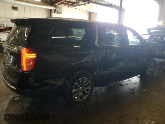 2024 Chevrolet Suburban LT z VIN 1GNSKCKD7RR107504, wystawiony jako Copart lot #45410745 z przebiegiem 31 752 mil mil oraz Szkoda całkowita • Salvage title. Historia ofert i sprzedaży dostępna na DreamBid. Obrazek 3.