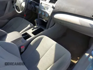 2009 Toyota Camry z VIN 4T1BE46K29U867007, wystawiony jako IAAI lot #41229889 z przebiegiem 183 366 mil mil oraz . Historia ofert i sprzedaży dostępna na DreamBid. Obrazek 5.