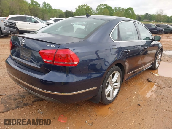2014 Volkswagen Passat TDI SEL Premium with VIN 1VWCN7A36EC054891, listed as a IAAI auction lot 41964556 with 120,658 mi miles. Bid and sale history available at carsss.com. Image 4.