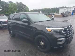 2021 Ford Police Interceptor Utility z VIN 1FM5K8AB0MGB24809, wystawiony jako IAAI lot #42341896 z przebiegiem 98 134 mil mil oraz . Historia ofert i sprzedaży dostępna na DreamBid. Obrazek 1.