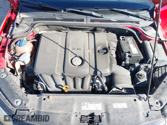 2011 Volkswagen Jetta SEL with VIN 3VWLX7AJ2BM377936, listed as a IAAI auction lot 41758563 with 171,633 mi miles and . Bid and sale history available at DreamBid. Image 10.