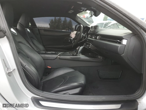 2020 Toyota GR Supra 3.0 with VIN WZ1DB4C01LW031761, listed as a Copart auction lot 88090825 with 53,624 mi miles and Salvage Title. Bid and sale history available at carsss.com. Image 10.