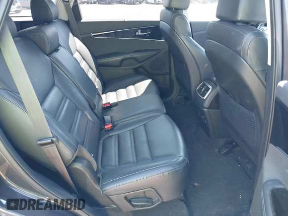 2018 Kia Sorento EX with VIN 5XYPHDA57JG388378, listed as a IAAI auction lot 41977584 with 121,482 mi miles and . Bid and sale history available at carsss.com. Image 8.
