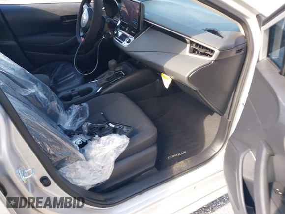 2024 Toyota Corolla LE z VIN 5YFB4MDE1RP102999, wystawiony jako IAAI lot #40562845 z przebiegiem 19 445 mil mil oraz . Historia ofert i sprzedaży dostępna na DreamBid. Obrazek 5.