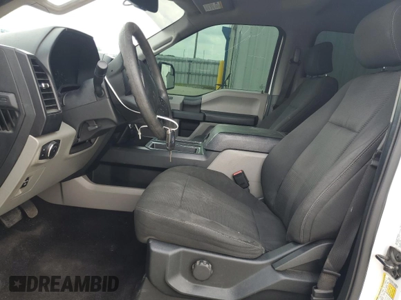 2017 Ford F-150 XL с VIN 1FTEW1CP2HKC73282, выставлен на аукционе Copart как лот 53995125 с пробегом 127 733 миль миль и Списание • Salvage title. История ставок и продаж доступна на DreamBid. Изображение 7.