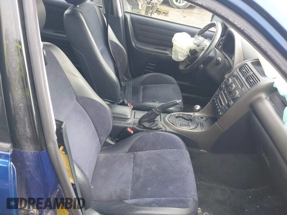 2001 Lexus IS 300/350 z VIN JTHBD182110019987, wystawiony jako IAAI lot #41686901 z przebiegiem 115 672 mil mil oraz . Historia ofert i sprzedaży dostępna na DreamBid. Obrazek 5.