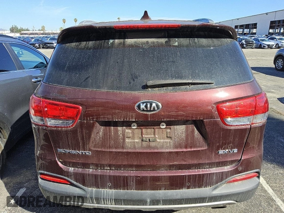 2018 Kia Sorento EX with VIN 5XYPH4A54JG361087, listed as a Copart auction lot 47490145 with 109,241 mi miles and Clean Title. Bid and sale history available at DreamBid. Image 6.