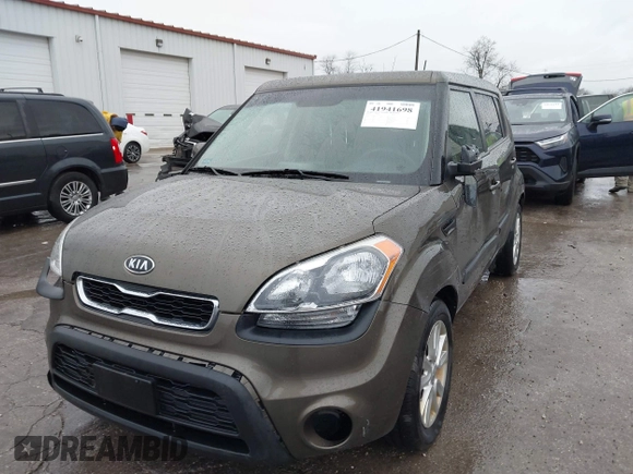 2012 Kia Soul + with VIN KNDJT2A67C7426869, listed as a IAAI auction lot 41941698 with 117,815 mi miles. Bid and sale history available at carsss.com. Image 18.