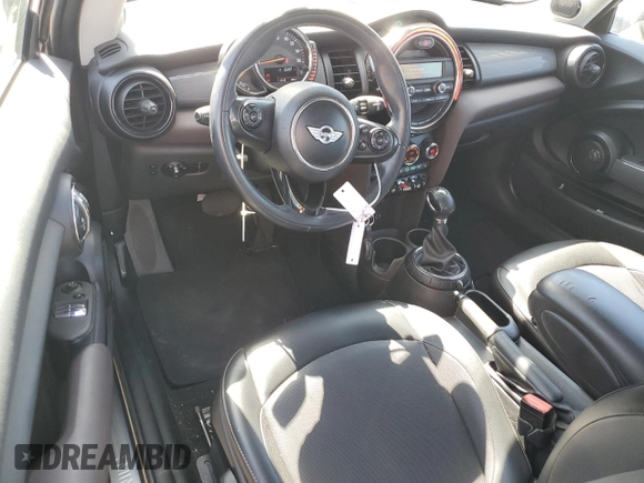 2014 MINI Hardtop with VIN WMWXM5C57ET934120, listed as a Copart auction lot 58594845 with 115,248 mi miles and Salvage title. Bid and sale history available at DreamBid. Image 8.