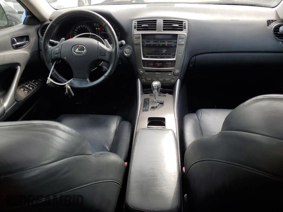 2008 Lexus IS 250 with VIN JTHCK262582026538, listed as a Copart auction lot 60037955 with 270,942 mi miles and Clean title. Bid and sale history available at DreamBid. Image 8.