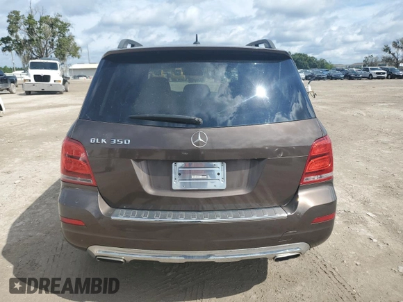 2015 Mercedes-Benz GLK 350 with VIN WDCGG5HBXFG409615, listed as a Copart auction lot 70898804 with 137,692 mi miles and Salvage Title. Bid and sale history available at DreamBid. Image 6.