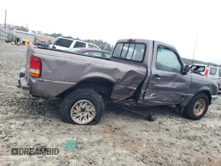 1996 Ford Ranger XL z VIN 1FTCR10A2TUD70395, wystawiony jako Copart lot #52977425 z przebiegiem 403 506 mil mil oraz Nie do naprawy. Historia ofert i sprzedaży dostępna na DreamBid. Obrazek 3.