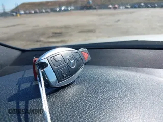 2011 Mercedes-Benz C 300 Sport с VIN WDDGF5EB0BA476899, выставлен на аукционе IAAI как лот 42192386 с пробегом 164 550 миль миль и . История ставок и продаж доступна на DreamBid. Изображение 11.