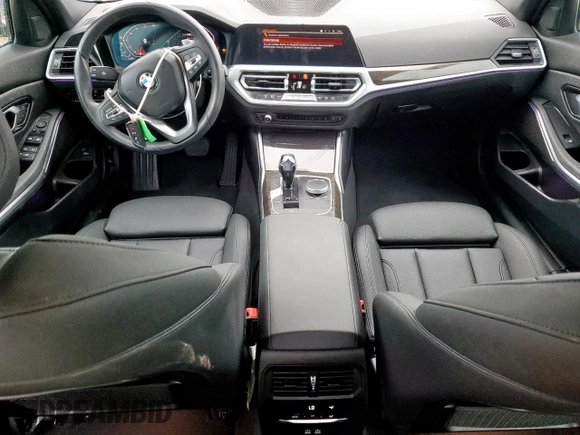 2021 BMW 3 Series 330i with VIN 3MW5R1J08M8B48101, listed as a Copart auction lot 57802525 with 47,604 mi miles and Salvage title. Bid and sale history available at DreamBid. Image 8.