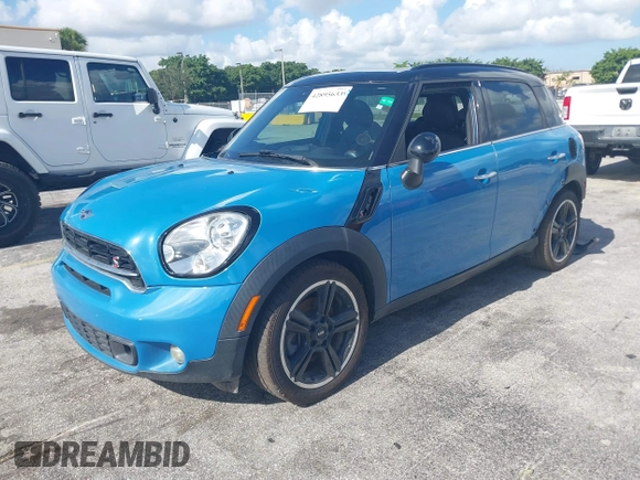 2016 MINI Countryman S with VIN WMWZC3C58GWT10084, listed as a IAAI auction lot 42895633 with 120,694 mi miles and . Bid and sale history available at DreamBid. Image 17.