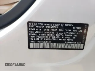 2017 Volkswagen Passat R-Line z VIN 1VWDT7A33HC079620, wystawiony jako Copart lot #71014204 z przebiegiem 61 115 mil mil oraz Szkoda całkowita • Salvage title. Historia ofert i sprzedaży dostępna na DreamBid. Obrazek 14.