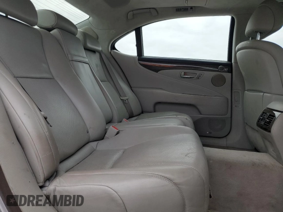 2007 Lexus LS 460 L z VIN JTHGL46F775001036, wystawiony jako Copart lot #53538495 z przebiegiem 133 138 mil mil oraz Szkody całkowita. Historia ofert i sprzedaży dostępna na DreamBid. Obrazek 10.