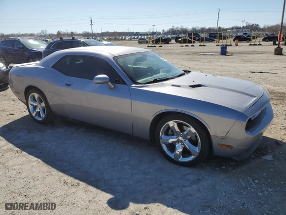 2013 Dodge Challenger R/T with VIN 2C3CDYBT2DH591381, listed as a Copart auction lot 49110375 with 129,876 mi miles and Clean Title. Bid and sale history available at carsss.com. Image 4.
