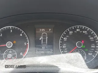 2013 Volkswagen Passat SEL Premium z VIN 1VWCN7A36DC122864, wystawiony jako IAAI lot #41818668 z przebiegiem 152 506 mil mil oraz . Historia ofert i sprzedaży dostępna na DreamBid. Obrazek 7.