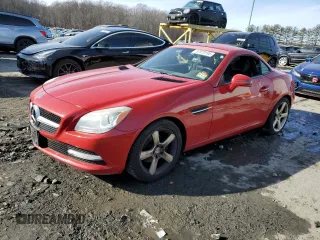 2012 Mercedes-Benz SLK 250 with VIN WDDPK4HA3CF037080, listed as a Copart auction lot 87970195 with 132,263 mi miles and Clean Title. Bid and sale history available at DreamBid. Image 1.