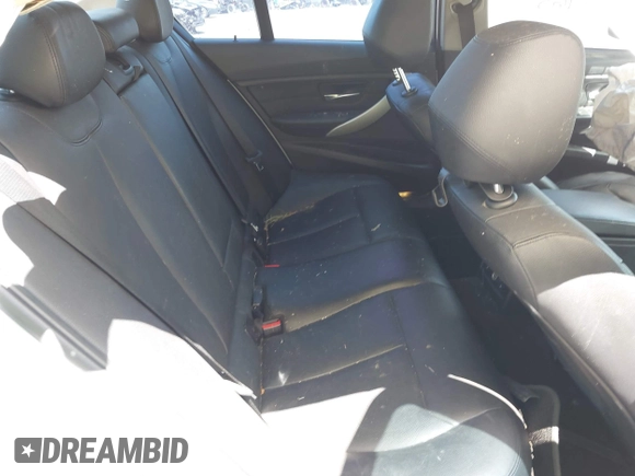 2013 BMW 3 Series 328i xDrive with VIN WBA3B5C53DF593056, listed as a IAAI auction lot 42560965 with 130,644 mi miles and . Bid and sale history available at DreamBid. Image 8.