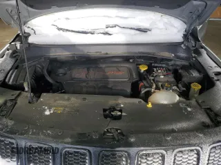 2019 Jeep Compass Sport с VIN 3C4NJDAB8KT703927, выставлен на аукционе Copart как лот 45203545 с пробегом 92 267 миль миль и Списание • Salvage title. История ставок и продаж доступна на DreamBid. Изображение 12.