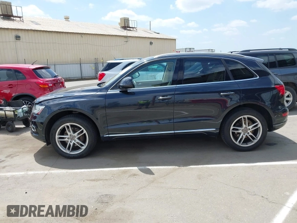 2015 Audi Q5 Premium Plus with VIN WA1LFAFP1FA101082, listed as a IAAI auction lot 42043187 with 116,019 mi miles and . Bid and sale history available at DreamBid. Image 15.