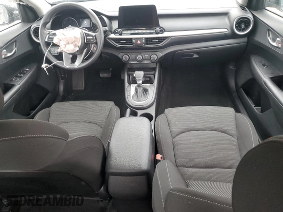 2021 Kia Forte LXS with VIN 3KPF24AD7ME393389, listed as a Copart auction lot 44128705 with 22,397 mi miles and Salvage title. Bid and sale history available at DreamBid. Image 8.