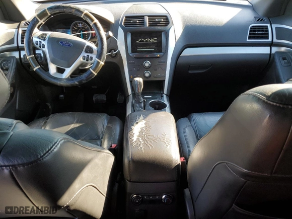 2015 Ford Explorer XLT with VIN 1FM5K8D80FGB64018, listed as a Copart auction lot 84184804 with 157,368 mi miles and Salvage Title. Bid and sale history available at carsss.com. Image 8.