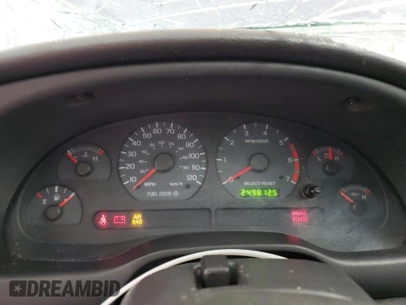 2004 Ford Mustang Deluxe with VIN 1FAFP44684F189081, listed as a Copart auction lot 59474985 with 249,812 mi miles and Salvage title. Bid and sale history available at DreamBid. Image 9.