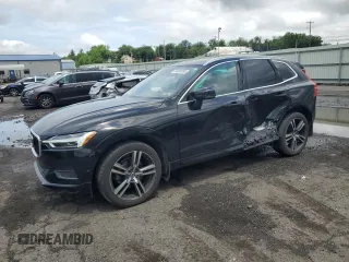 2018 Volvo XC60 Momentum with VIN LYV102RK6JB105943, listed as a Copart auction lot 60496055 with 72,706 mi miles and Salvage title. Bid and sale history available at DreamBid. Image 1.