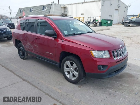 2012 Jeep Compass Latitude with VIN 1C4NJCEB5CD579045, listed as a IAAI auction lot 41863820 with 118,282 mi miles and . Bid and sale history available at carsss.com. Image 1.