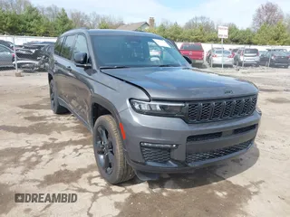 2024 Jeep Grand Cherokee Limited z VIN 1C4RJKBG6R8617895, wystawiony jako IAAI lot #42084511 z przebiegiem 8 735 mil mil oraz . Historia ofert i sprzedaży dostępna na DreamBid. Obrazek 1.