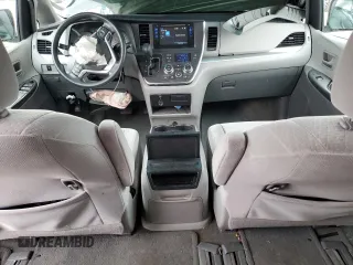 2015 Toyota Sienna LE AAS with VIN 5TDKK3DC5FS550597, listed as a Copart auction lot 51458215 with 74,090 mi miles and Salvage Title. Bid and sale history available at DreamBid. Image 8.