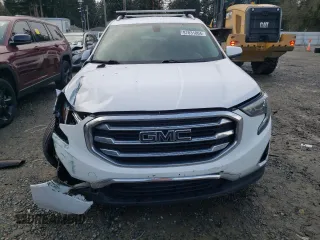 2018 GMC Terrain SLT with VIN 3GKALVEV3JL286898, listed as a Copart auction lot 87031804 with 112,185 mi miles and Salvage Title. Bid and sale history available at carsss.com. Image 5.
