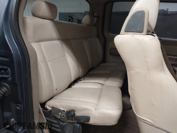 2004 Ford F-150 XLT with VIN 1FTRX12594KD77602, listed as a IAAI auction lot 41482440 with 299,407 mi miles. Bid and sale history available at carsss.com. Image 8.