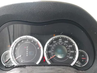 2010 Acura TSX with VIN JH4CU2F60AC019462, listed as a IAAI auction lot 42109261 with 112,131 mi miles. Bid and sale history available at carsss.com. Image 7.