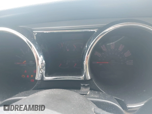 2006 Ford Mustang Standard with VIN 1ZVFT80NX65178230, listed as a IAAI auction lot 41835125 with 178,607 mi miles. Bid and sale history available at carsss.com. Image 7.