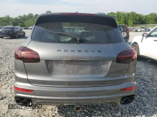 2017 Porsche Cayenne GTS z VIN WP1AD2A22HLA83654, wystawiony jako Copart lot #52196695 z przebiegiem 119 327 mil mil oraz Szkoda całkowita • Salvage title. Historia ofert i sprzedaży dostępna na DreamBid. Obrazek 6.