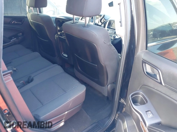 2015 Chevrolet Tahoe Commercial z VIN 1GNLC2EC4FR535329, wystawiony jako IAAI lot #41643486 z przebiegiem 185 326 mil mil oraz . Historia ofert i sprzedaży dostępna na DreamBid. Obrazek 8.