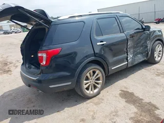 2019 Ford Explorer Limited with VIN 1FM5K7FH0KGA72022, listed as a IAAI auction lot 42277065 with 124,790 mi miles and . Bid and sale history available at DreamBid. Image 4.