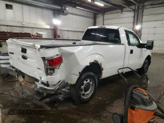 2011 Ford F-150 XL с VIN 1FTMF1EM3BKD15836, выставлен на аукционе Copart как лот 41519785 с пробегом 200 269 миль миль и Списание • Salvage title. История ставок и продаж доступна на DreamBid. Изображение 3.