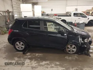 2022 Chevrolet Trax LS with VIN KL7CJNSM5NB503037, listed as a IAAI auction lot 41564474 with 24,121 mi miles. Bid and sale history available at carsss.com. Image 14.