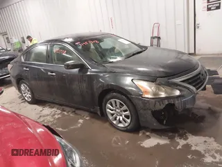 2015 Nissan Altima S with VIN 1N4AL3AP7FC472959, listed as a IAAI auction lot 41453908 with 28,258 mi miles and . Bid and sale history available at DreamBid. Image 13.