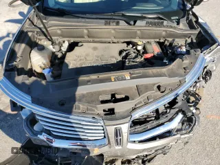 2017 Lincoln MKX Select with VIN 2LMPJ6KR2HBL35040, listed as a Copart auction lot 45922025 with 55,864 mi miles and Salvage Title. Bid and sale history available at carsss.com. Image 12.