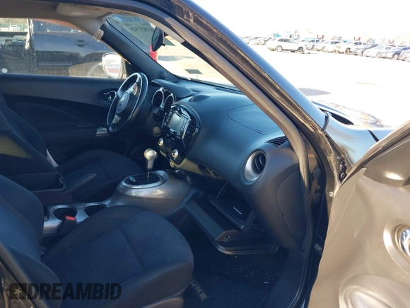 2015 Nissan Juke S with VIN JN8AF5MR8FT506101, listed as a IAAI auction lot 41821545 with 82,385 mi miles. Bid and sale history available at carsss.com. Image 5.